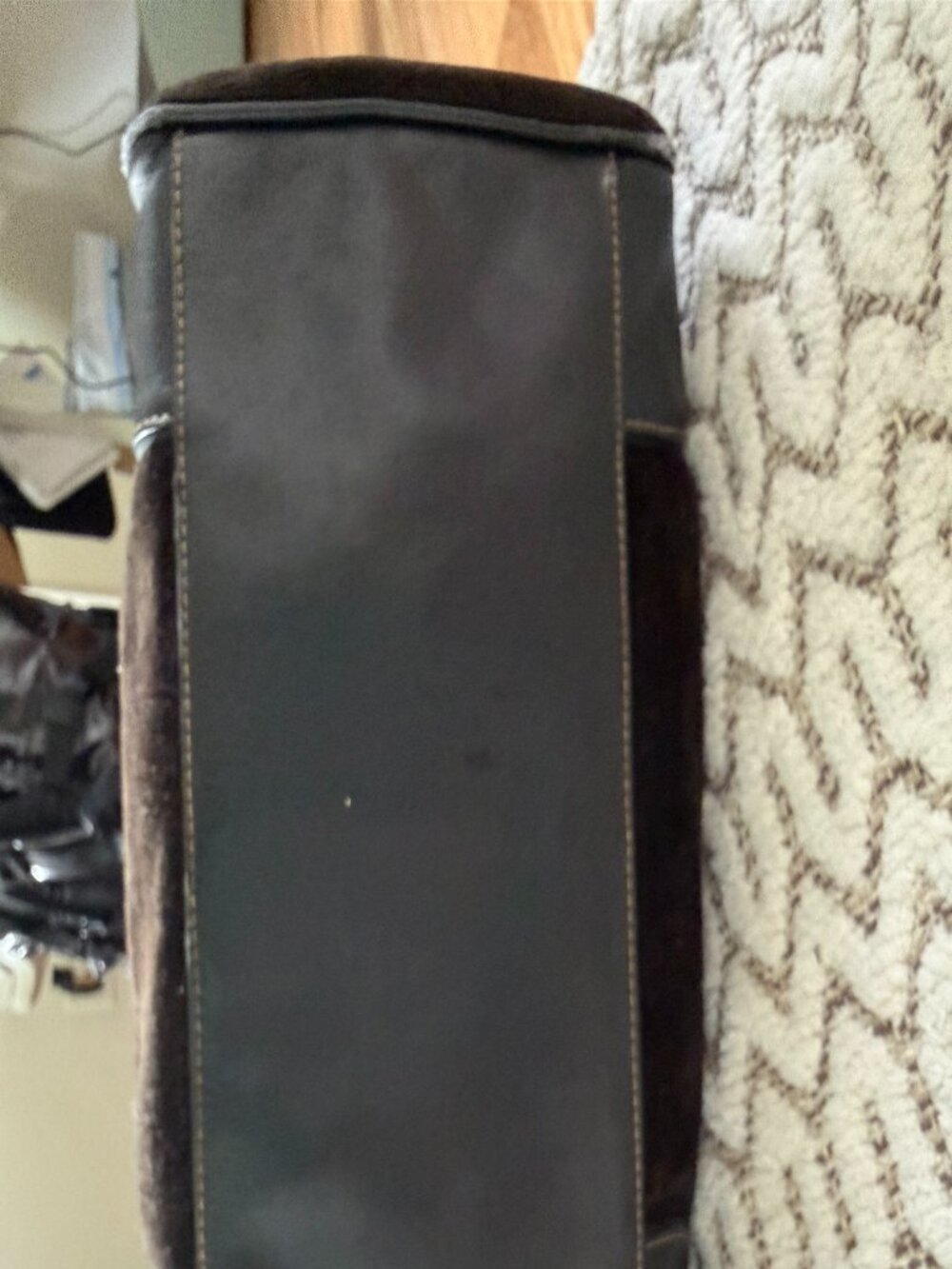 Juicy Couture Daydreamer Black Velour Shoulder Bag - Picture 12 of 16